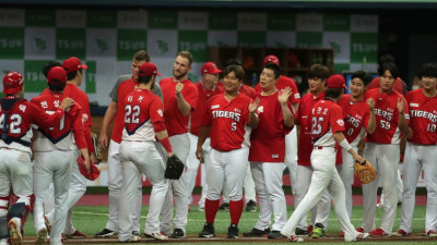 [KBO 뉴스] 'SSG전 스윕' KIA, 2년 1개월 만에 8연승 질주...4위 안착