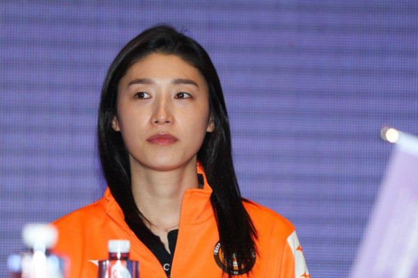 공식 석상에서 모습을 드러낸 김연경