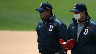 [KBO 뉴스] 31년 무관 롯데, 김태형 감독 선임...성민규 단장 계약 해지