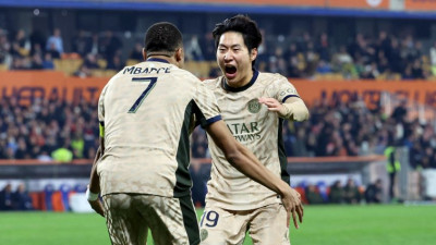 [리그앙 위클리 리뷰] '이강인 골' PSG, 6골 몰아치며 1위 사수