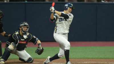 [KBO 뉴스] 2회에만 8득점! NC, 두산에 9-3 대승