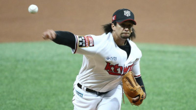 [KBO 뉴스] KT, 연장 끝 LG 잡고 '2승 2패' 승부 원점...0% 확률 깨기 도전