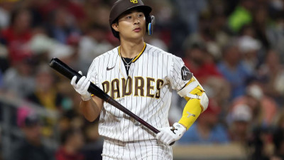 [MLB 뉴스] 김하성, 천적 길버트 상대 3타수 무안타...파드리스도 3연패 패배