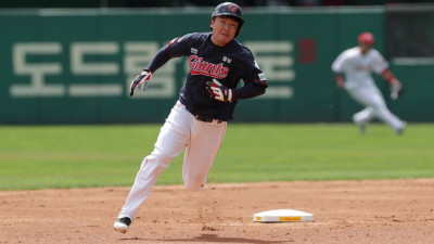 [KBO 뉴스] 롯데, 하루 만에 두산에 설욕…이승엽 감독은 데뷔 첫 패배