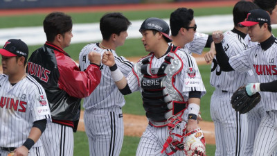 [KBO 뉴스] 안개 속 순위 경쟁...1위와 5위의 주인공은?