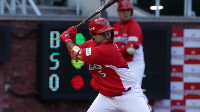 [KBO 뉴스] KIA, 경기는 이겼지만…황대인 햄스트링 부상으로 최대 6주 이탈